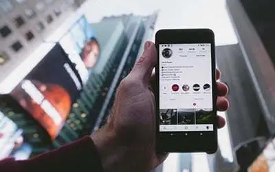 Ein Klick zur Bewerbung – Thanks to Facebook, Instagram und Co.